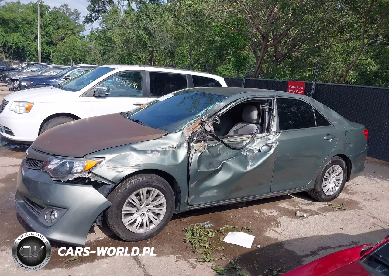 2012 Toyota Camry Le VIN:4T4BF1FK6CR161649 - 14