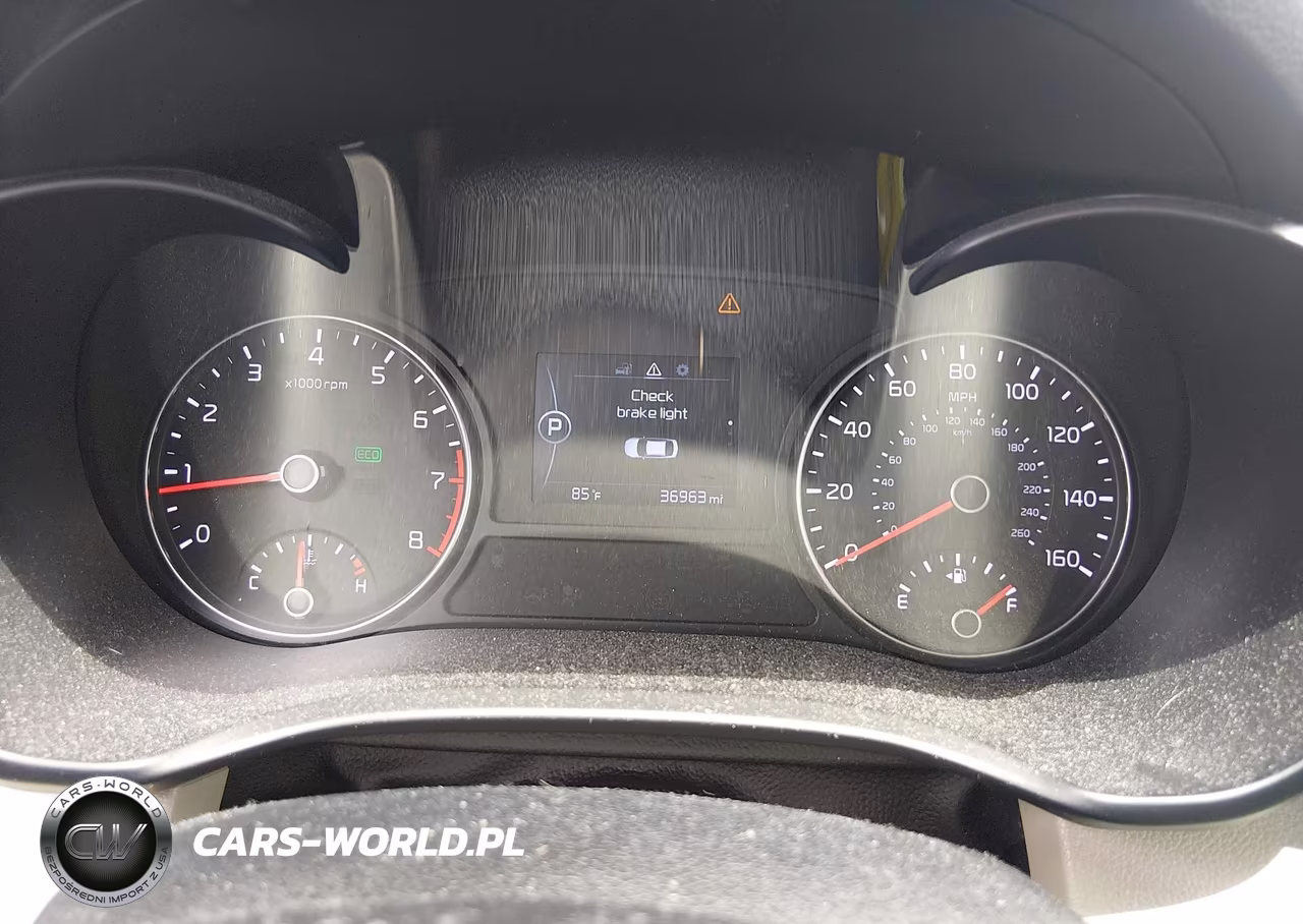 2016 Kia Optima Lx VIN:5XXGT4L30GG047721 - 7