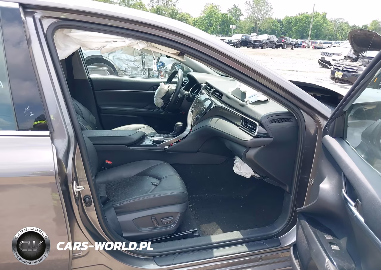 2019 Toyota Camry Xse VIN:4T1B61HK1KU822039 - 5