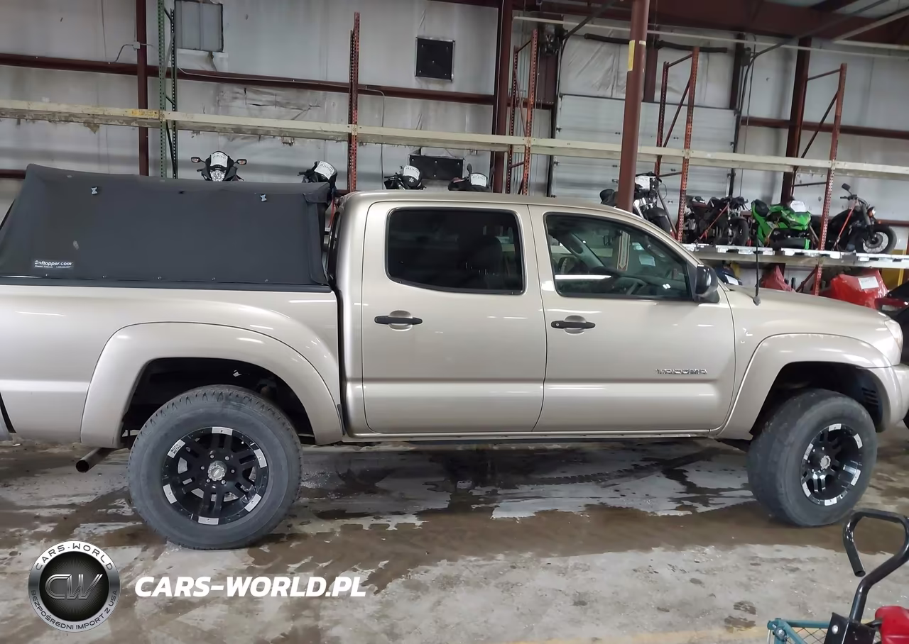 2006 Toyota Tacoma Base V6 VIN:5TELU42N16Z168370 - 13