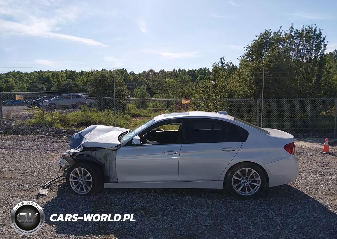 2017 BMW 320I VIN:WBA8E1G58HNU12593 - 14