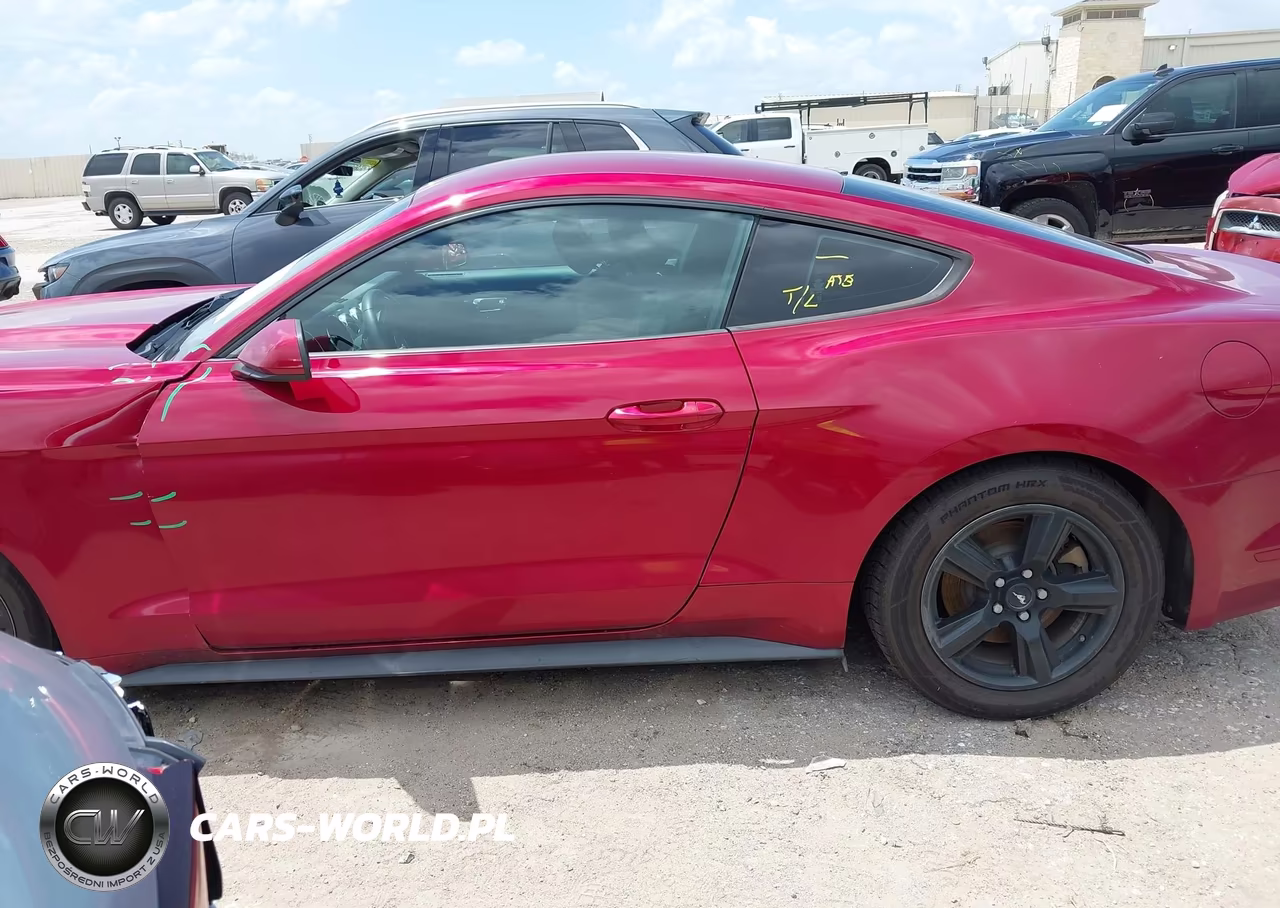 2015 Ford Mustang V6 VIN:1FA6P8AM9F5368653 - 15