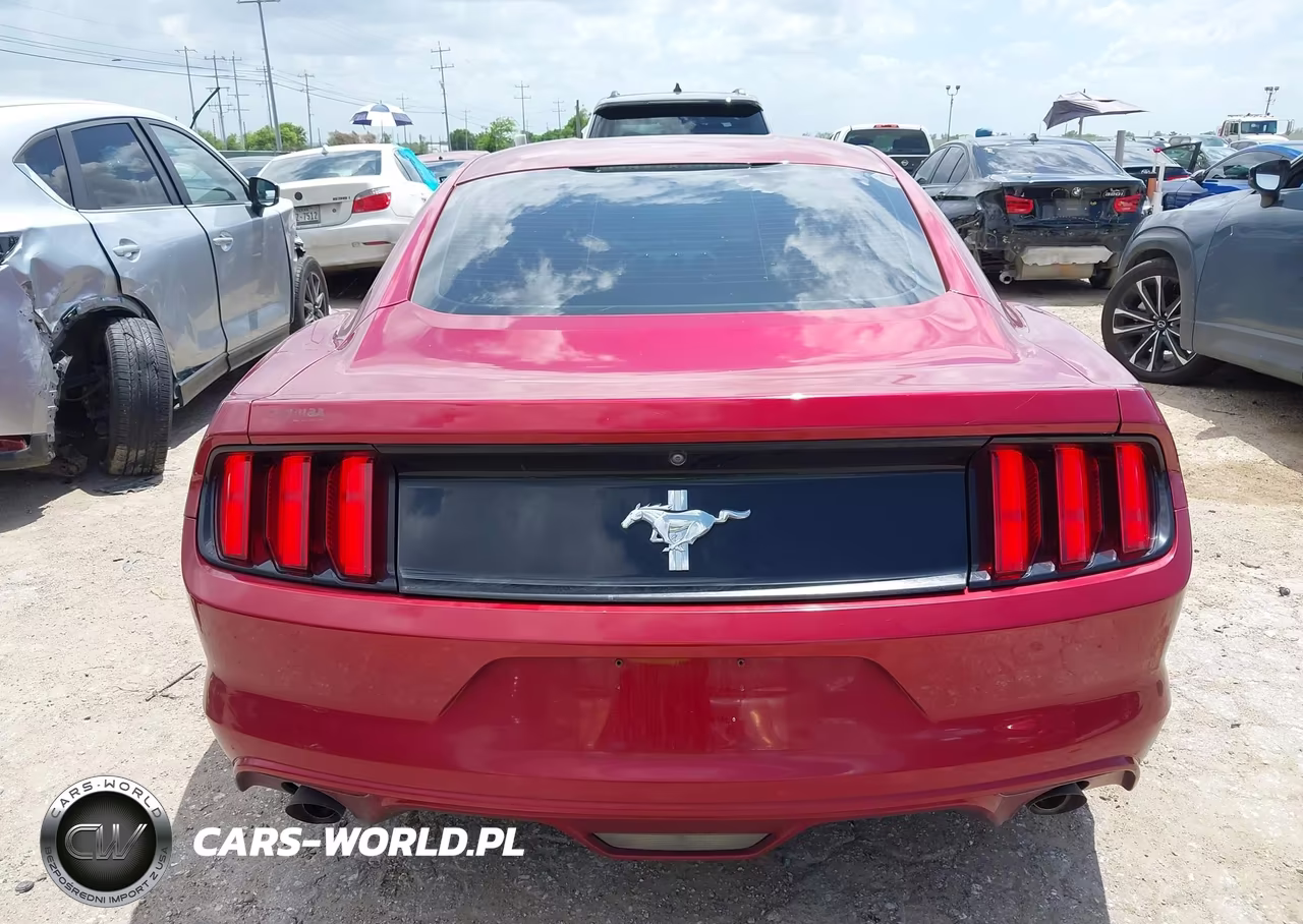 2015 Ford Mustang V6 VIN:1FA6P8AM9F5368653 - 17