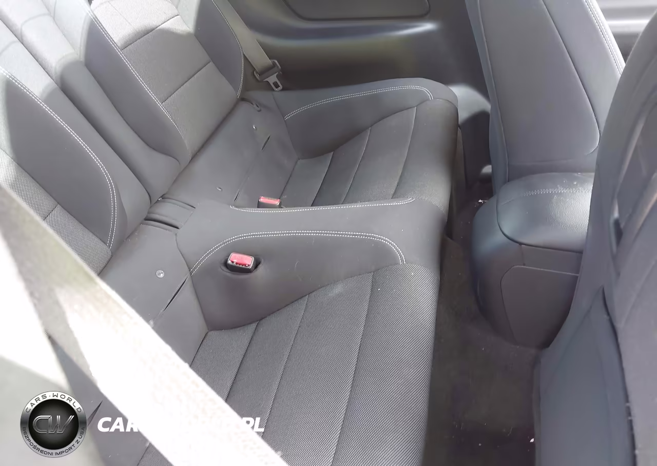 2015 Ford Mustang V6 VIN:1FA6P8AM9F5368653 - 8