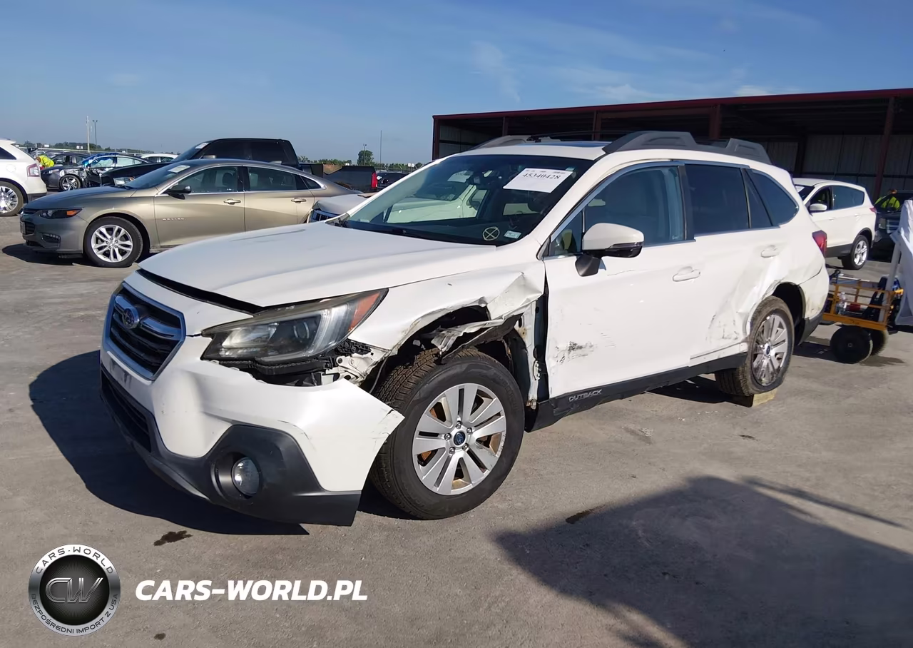 2019 Subaru Outback 2.5I Premium VIN:4S4BSAHC2K3282114 - 2