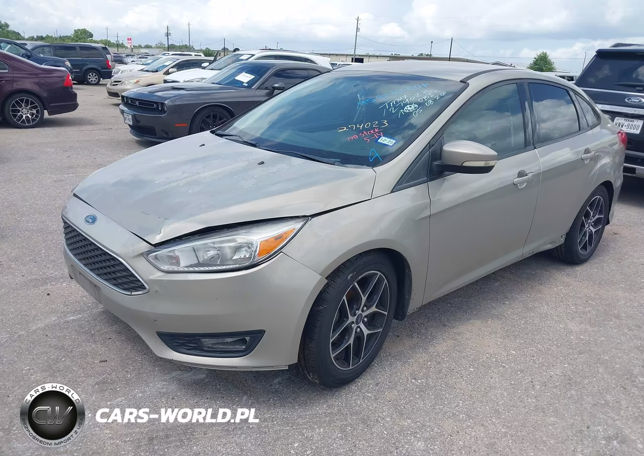 2016 Ford Focus Se VIN:1FADP3F21GL274023 - 2
