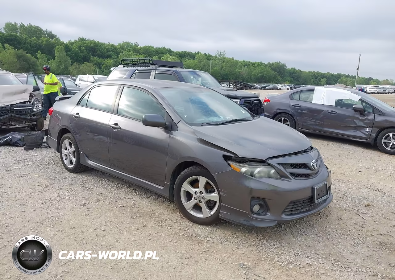 2013 Toyota Corolla S