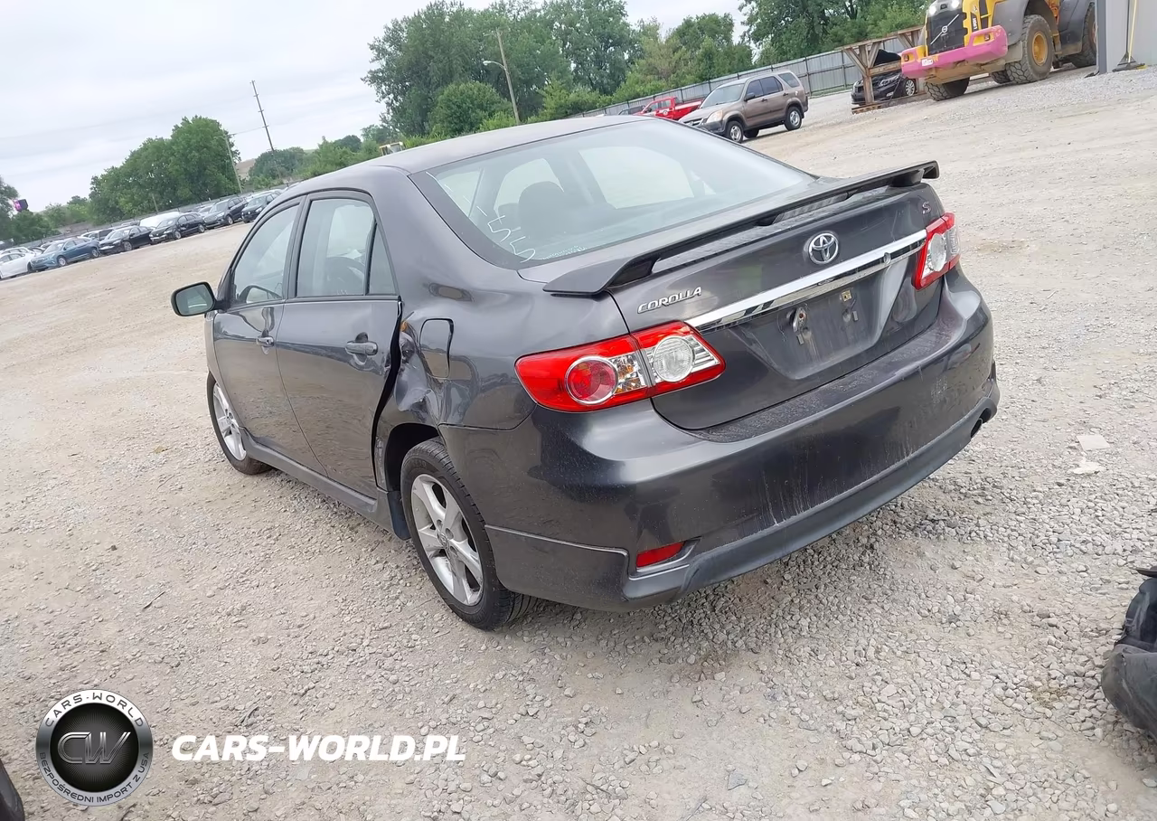 2013 Toyota Corolla S VIN:5YFBU4EE6DP111155 - 3