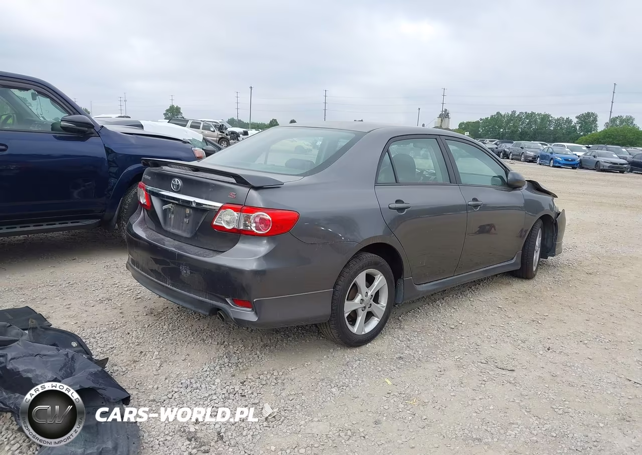 2013 Toyota Corolla S VIN:5YFBU4EE6DP111155 - 4