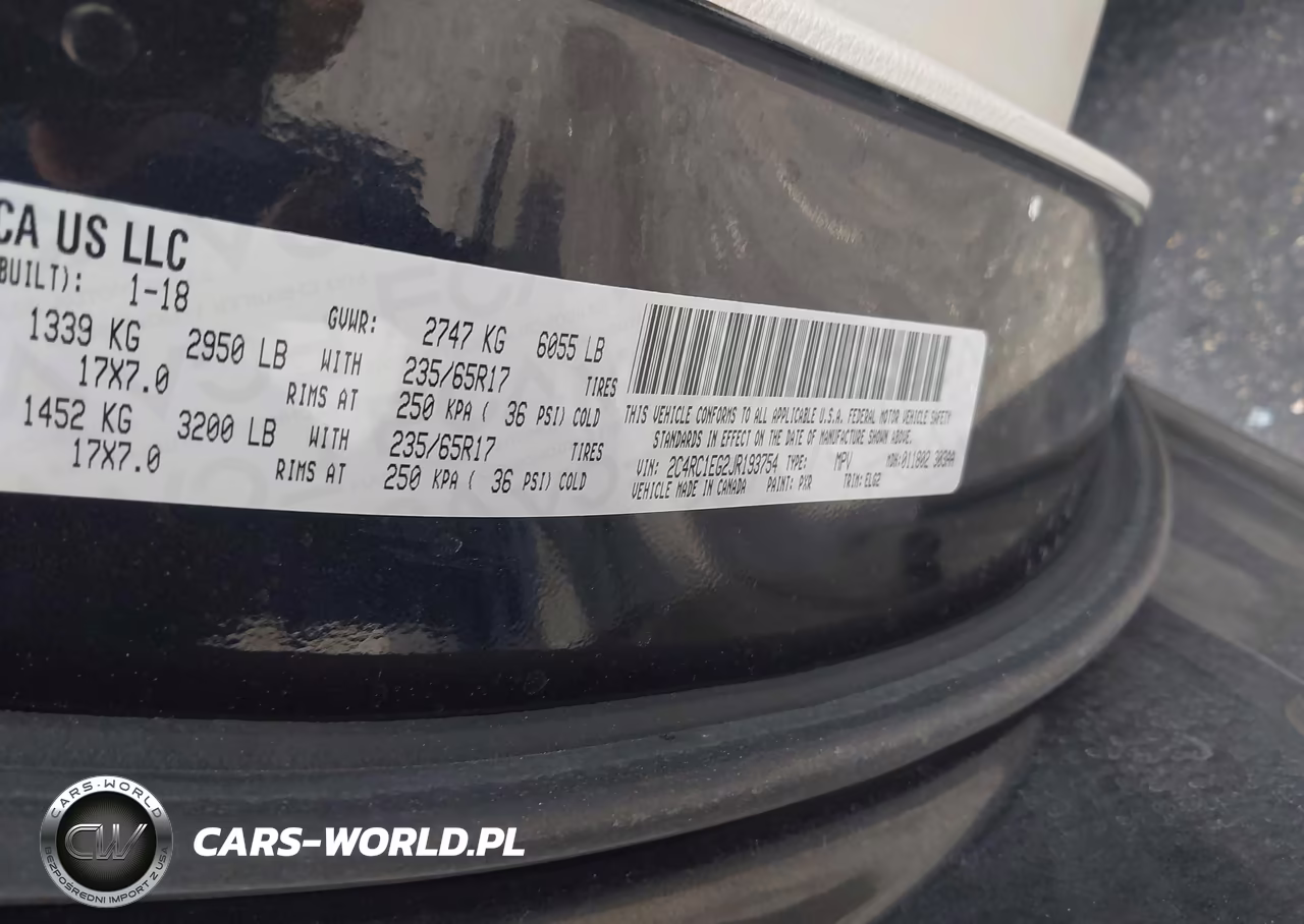 2018 Chrysler Pacifica Touring L Plus VIN:2C4RC1EG2JR193754 - 9