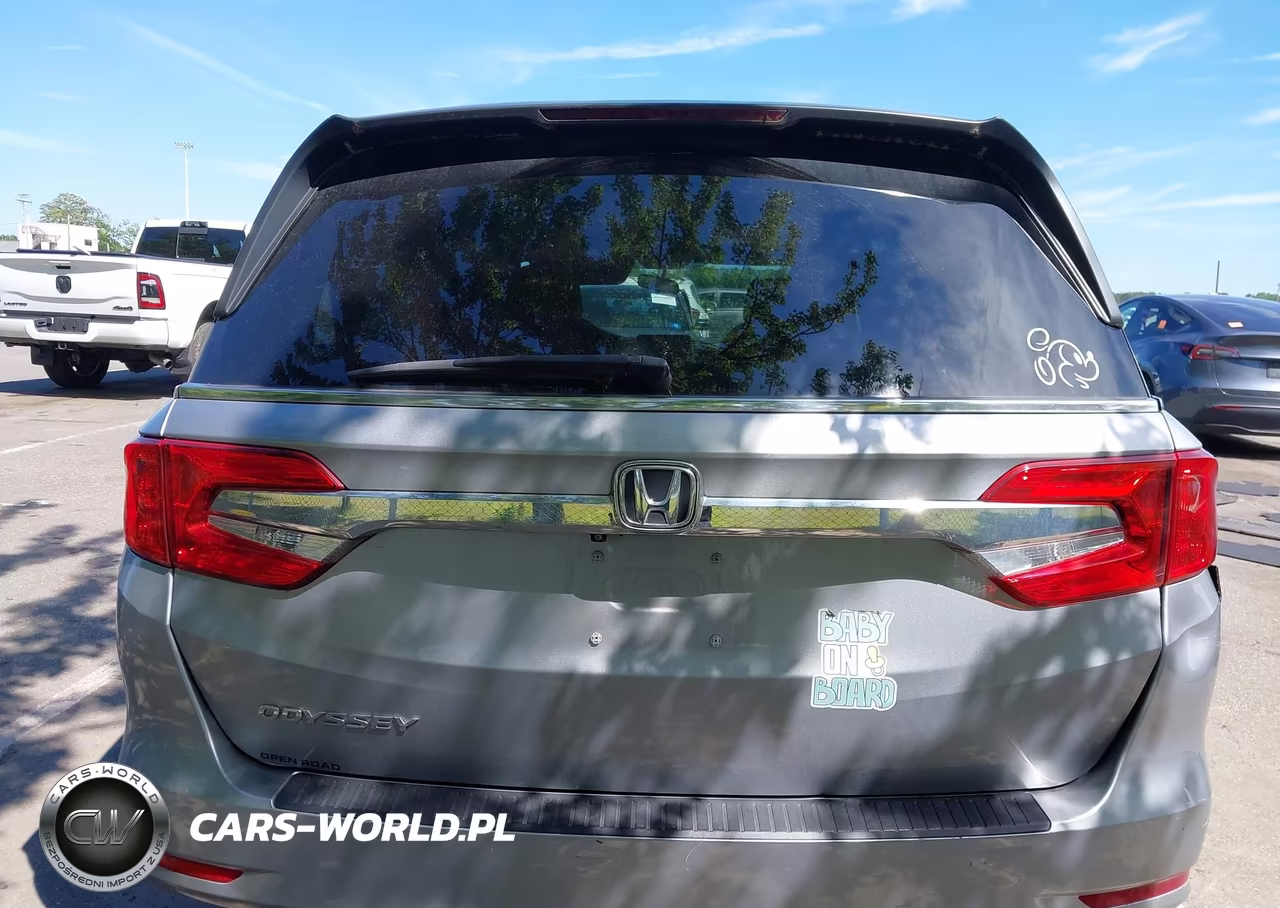2018 Honda Odyssey Lx VIN:5FNRL6H2XJB105896 - 16
