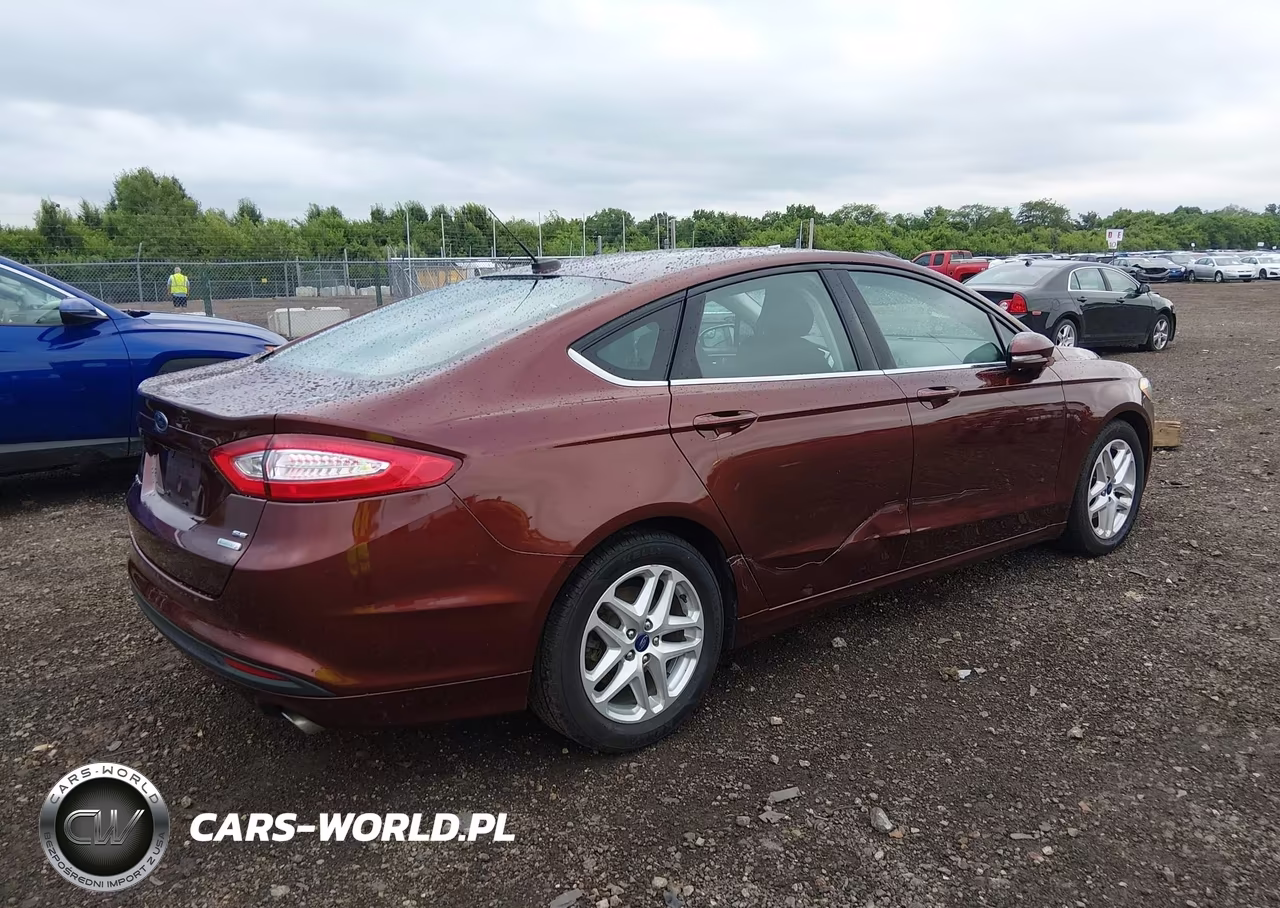 2015 Ford Fusion Se VIN:3FA6P0HD4FR232516 - 4