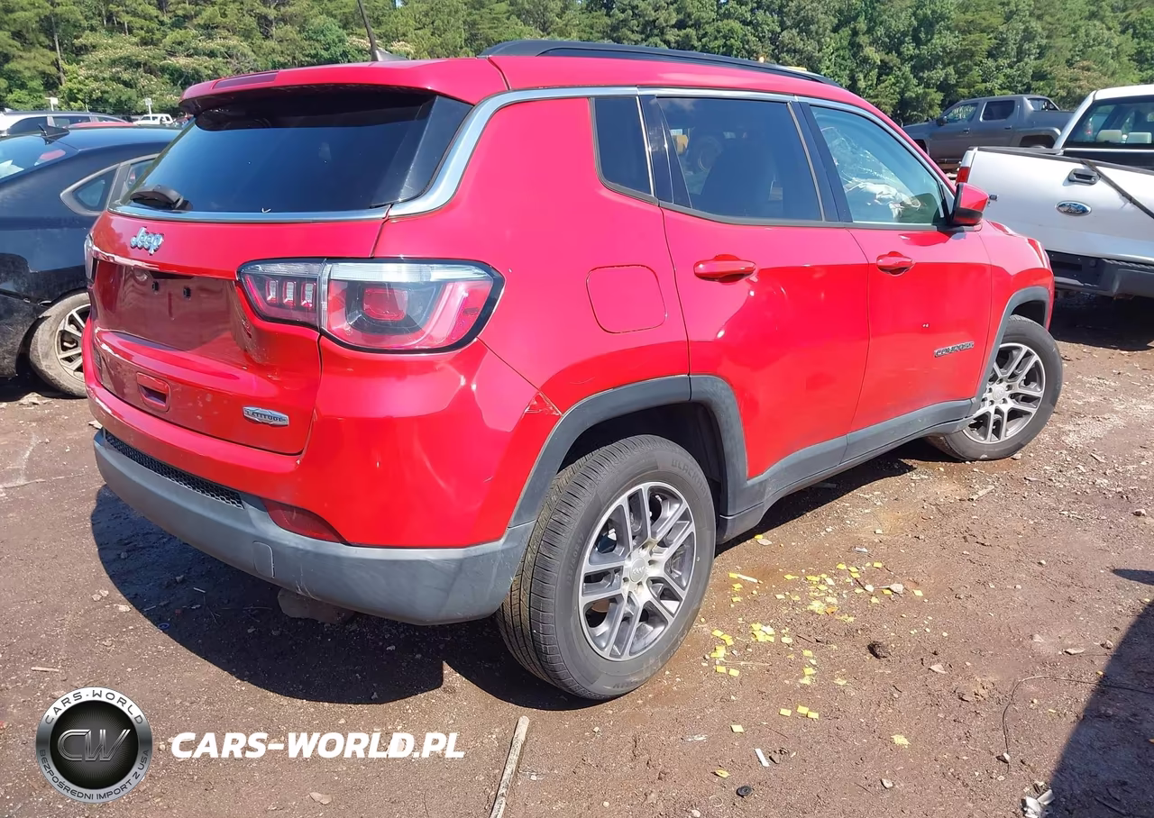 2019 Jeep Compass Sun And Wheel Fwd VIN:3C4NJCBB5KT750535 - 4