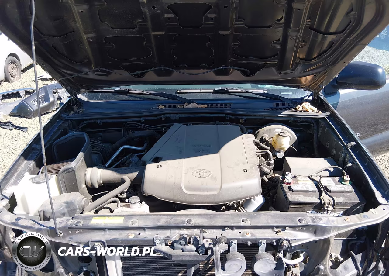 2015 Toyota Tacoma Base V6 VIN:3TMMU4FN8FM080685 - 10
