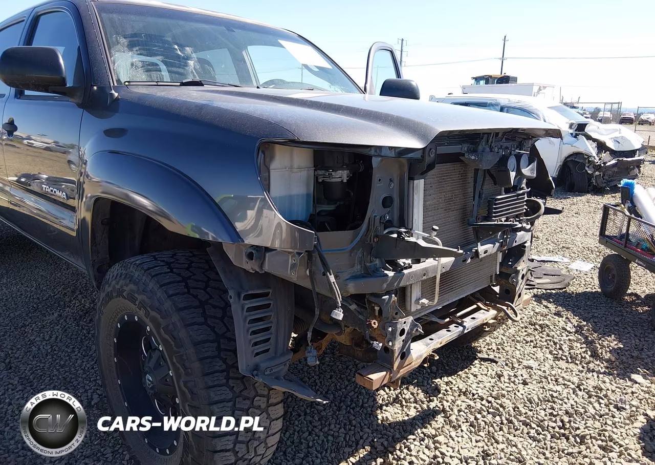 2015 Toyota Tacoma Base V6 VIN:3TMMU4FN8FM080685 - 18