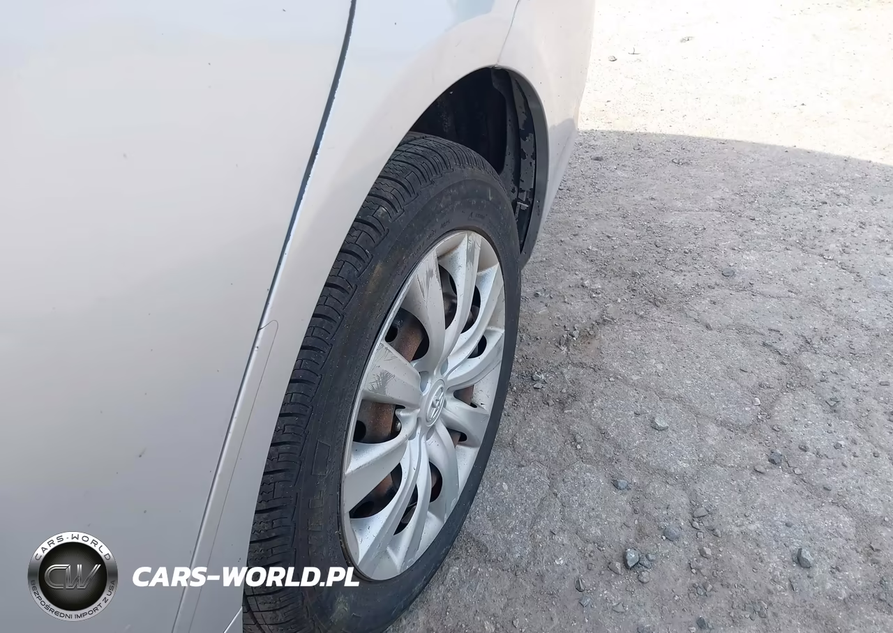2013 Toyota Corolla Le VIN:2T1BU4EE6DC951193 - 12