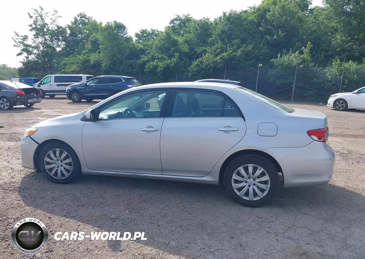 2013 Toyota Corolla Le VIN:2T1BU4EE6DC951193 - 15