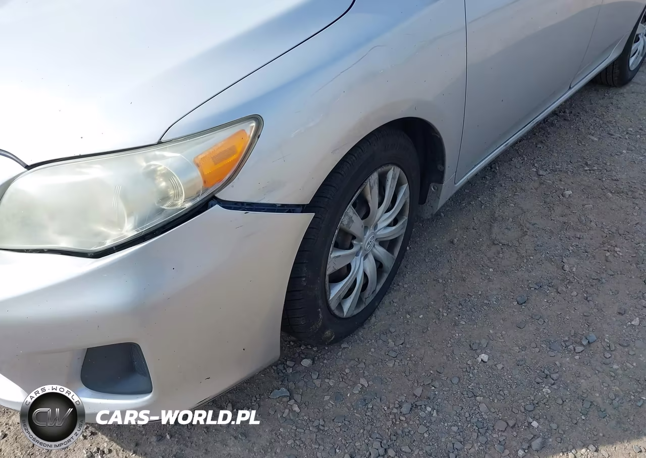 2013 Toyota Corolla Le VIN:2T1BU4EE6DC951193 - 6