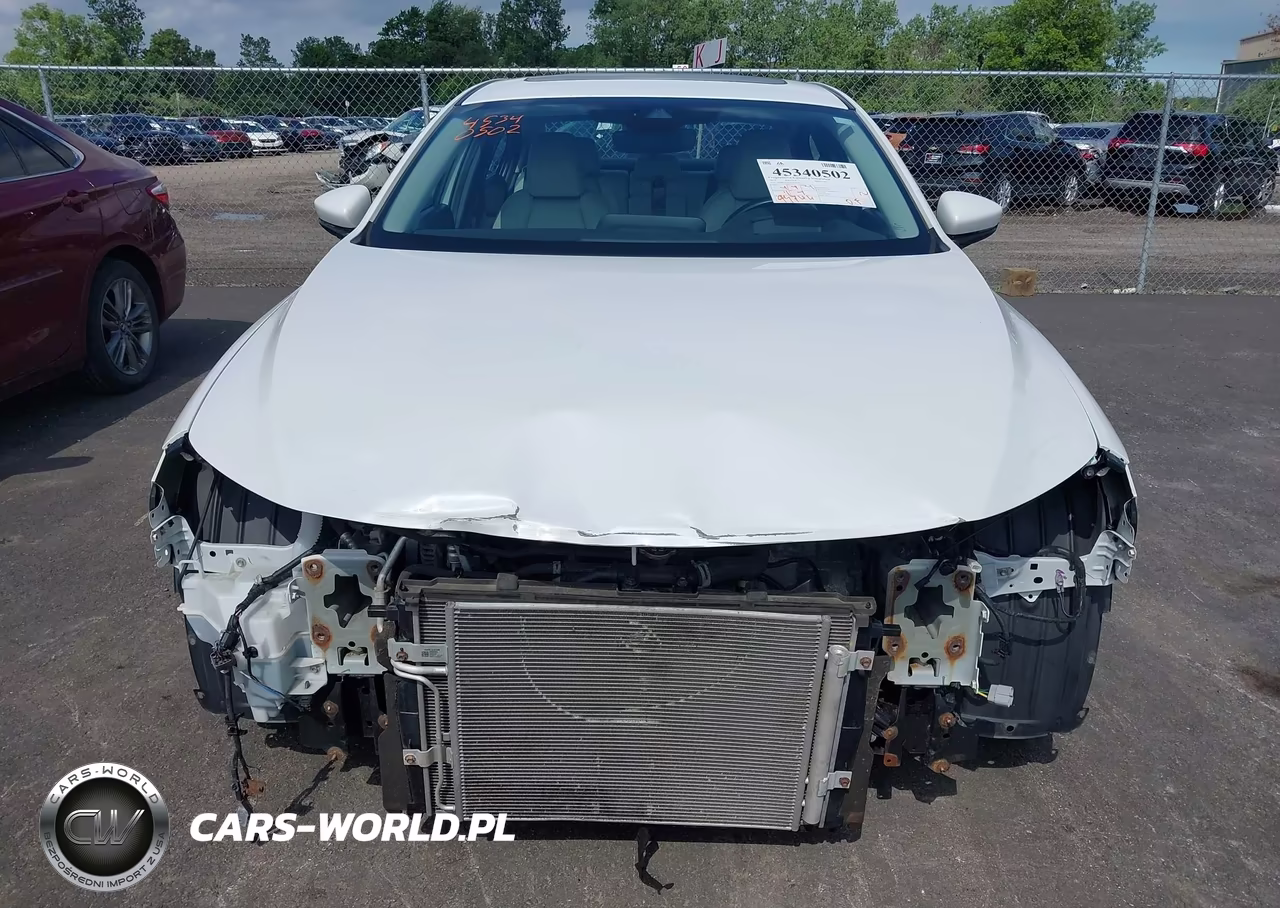 2019 Mazda Mazda3 Premium Package VIN:3MZBPAEM3KM103271 - 13