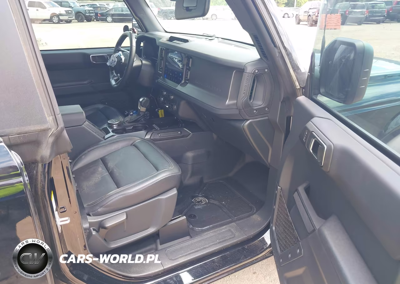 2025 Ford Bronco Big Bend VIN:1FMDE7BH0SLA83084 - 5
