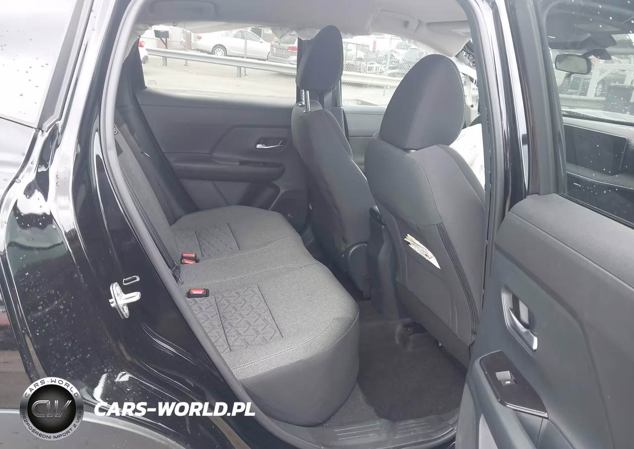 2025 Nissan Kicks Sv Fwd VIN:3N8AP6CA4SL394183 - 8
