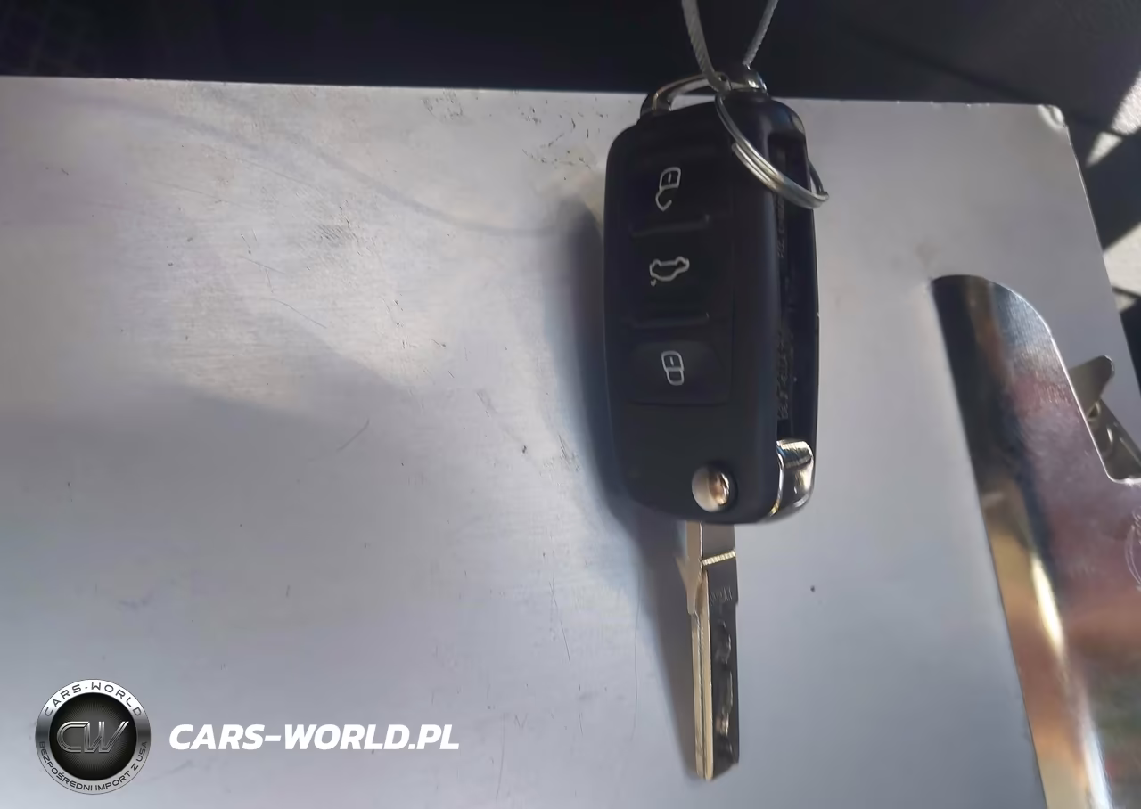 2014 Volkswagen Jetta 2.0L Tdi VIN:3VWLL7AJ4EM299076 - 11