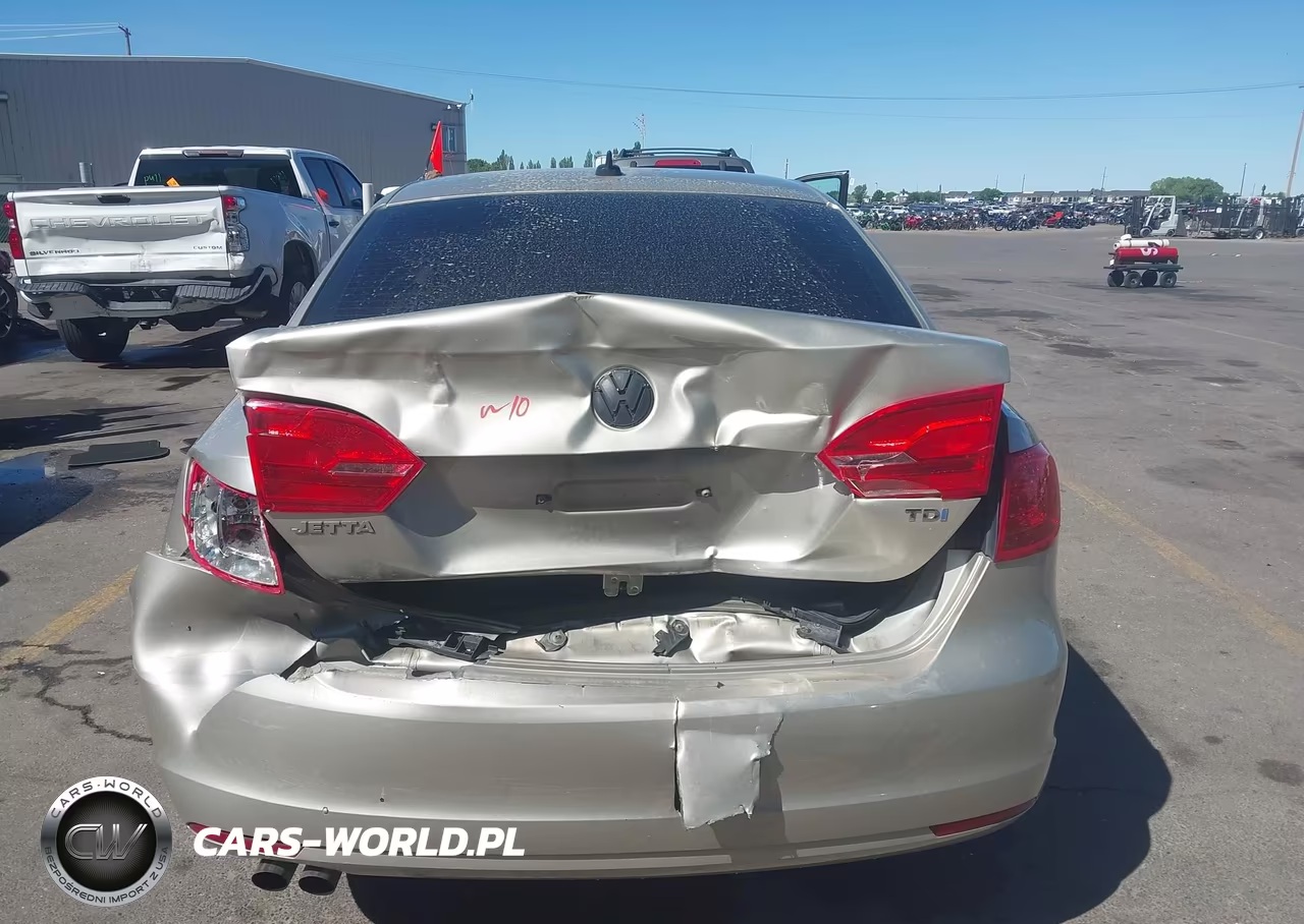2014 Volkswagen Jetta 2.0L Tdi VIN:3VWLL7AJ4EM299076 - 16
