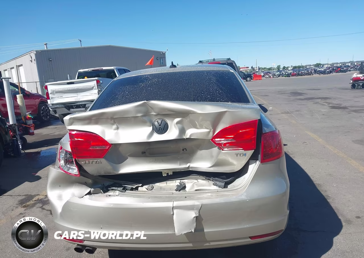 2014 Volkswagen Jetta 2.0L Tdi VIN:3VWLL7AJ4EM299076 - 6