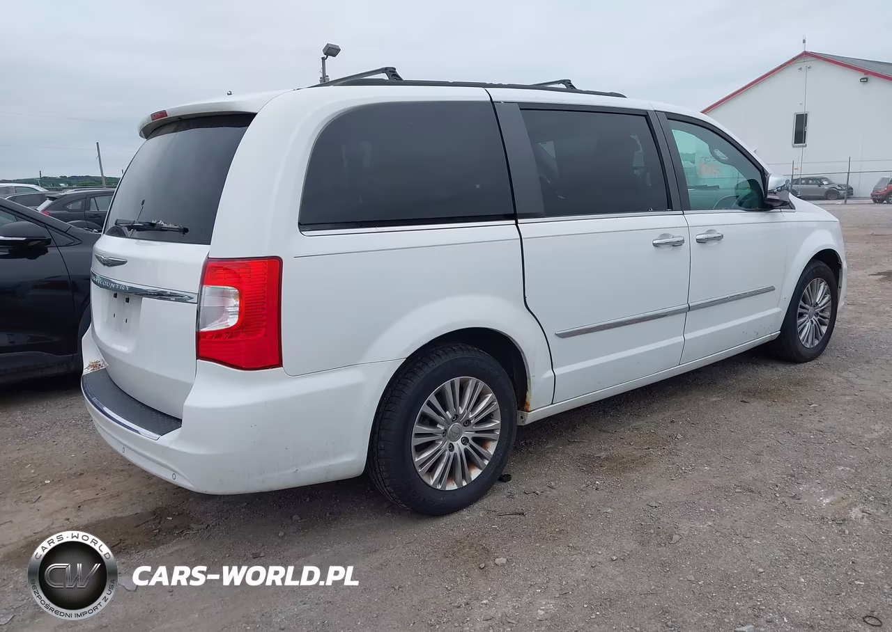 2014 Chrysler Town & Country Touring-L VIN:2C4RC1CG5ER107586 - 4