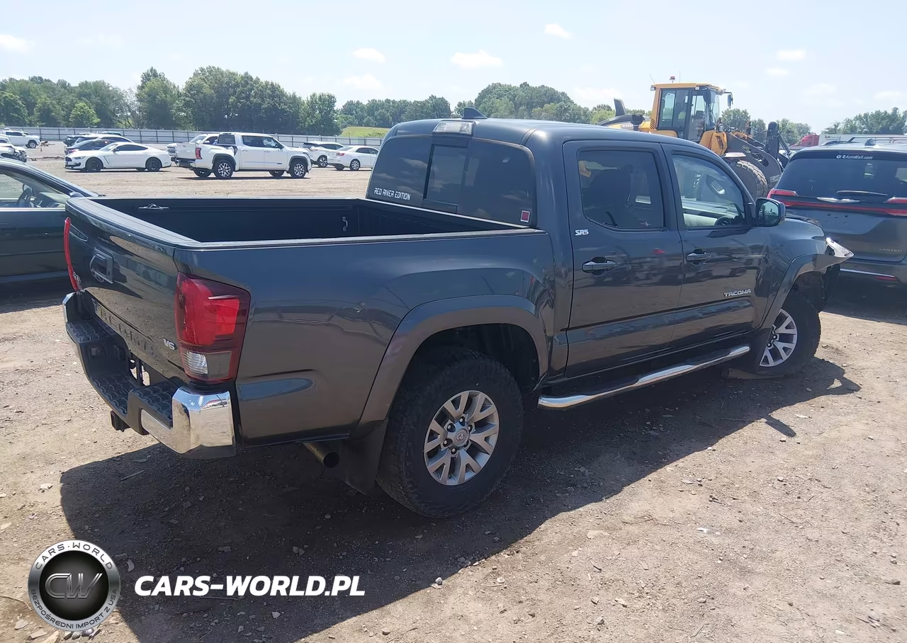 2018 Toyota Tacoma Sr5 V6 VIN:3TMCZ5ANXJM184579 - 4