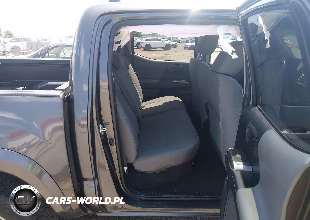 2018 Toyota Tacoma Sr5 V6 VIN:3TMCZ5ANXJM184579 - 8
