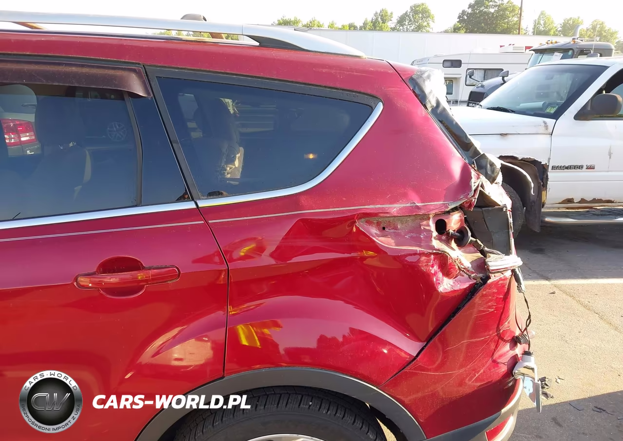 2015 Ford Escape Titanium VIN:1FMCU0J92FUA98797 - 12