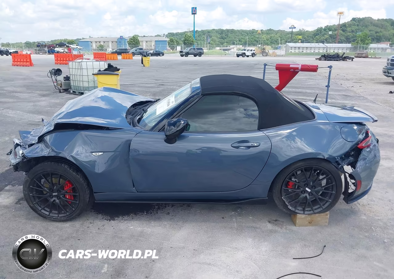 2021 Mazda Mx-5 Miata Club VIN:JM1NDAC78M0454270 - 15