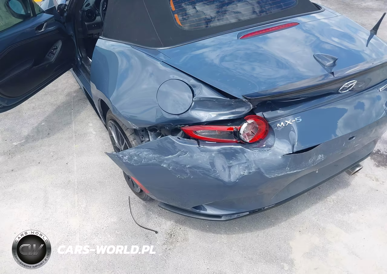 2021 Mazda Mx-5 Miata Club VIN:JM1NDAC78M0454270 - 18