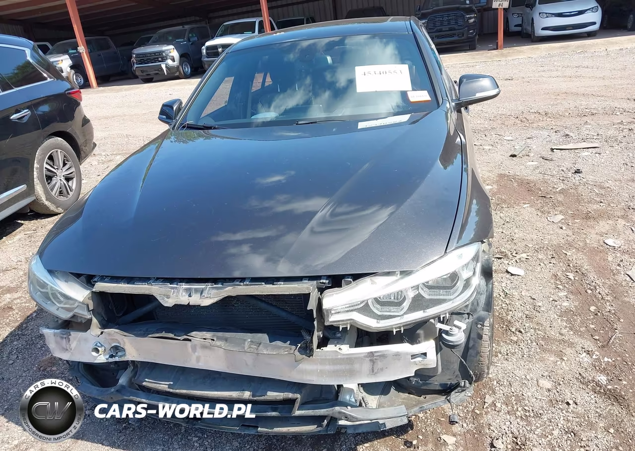 2018 BMW 330I VIN:WBA8B9G57JNU95821 - 12