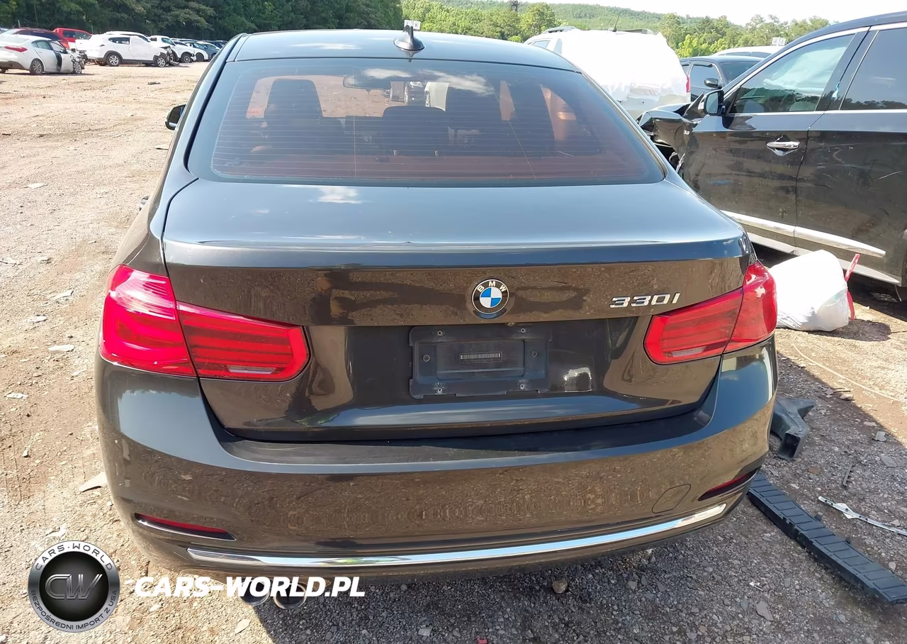 2018 BMW 330I VIN:WBA8B9G57JNU95821 - 16