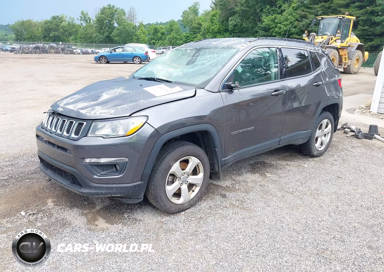 2018 Jeep Compass Latitude 4X4 VIN:3C4NJDBB4JT201414 - 2