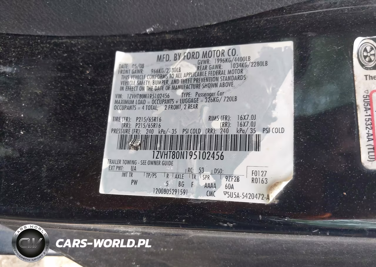2009 Ford Mustang V6 VIN:1ZVHT80N195102456 - 9