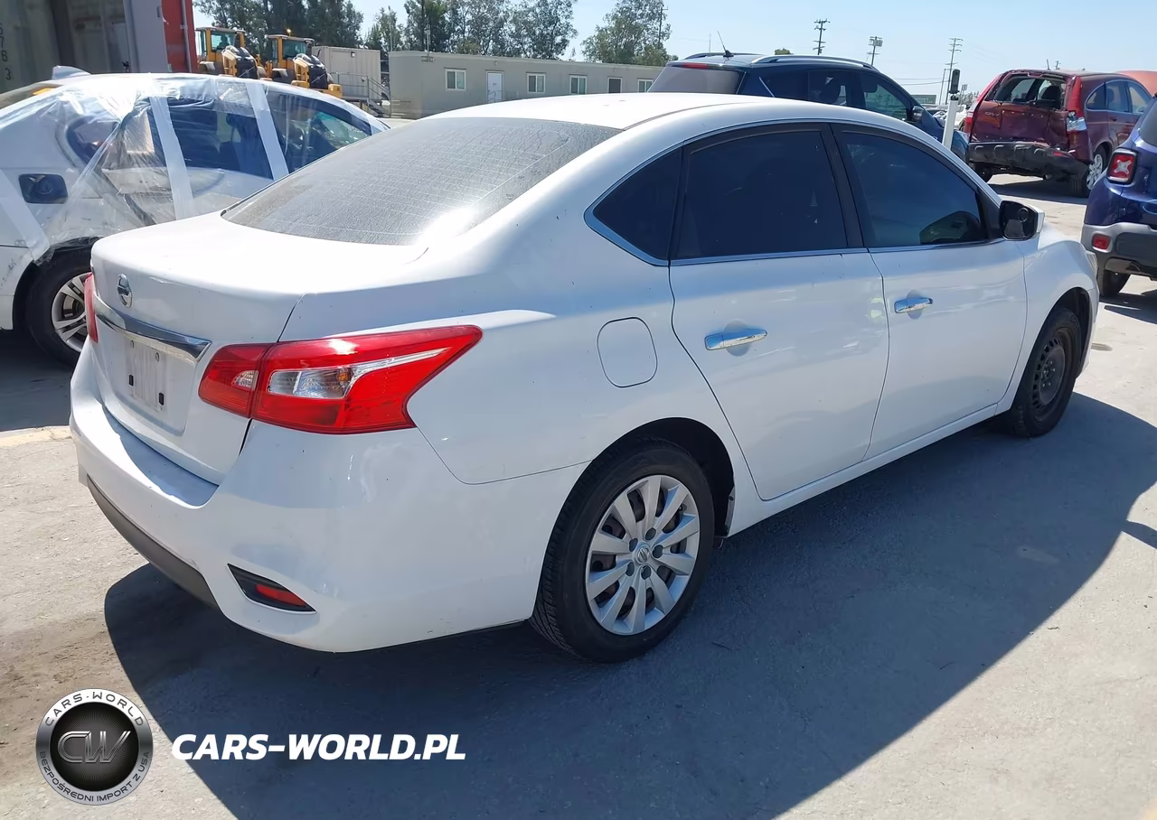 2018 Nissan Sentra S VIN:3N1AB7AP9JY329213 - 4