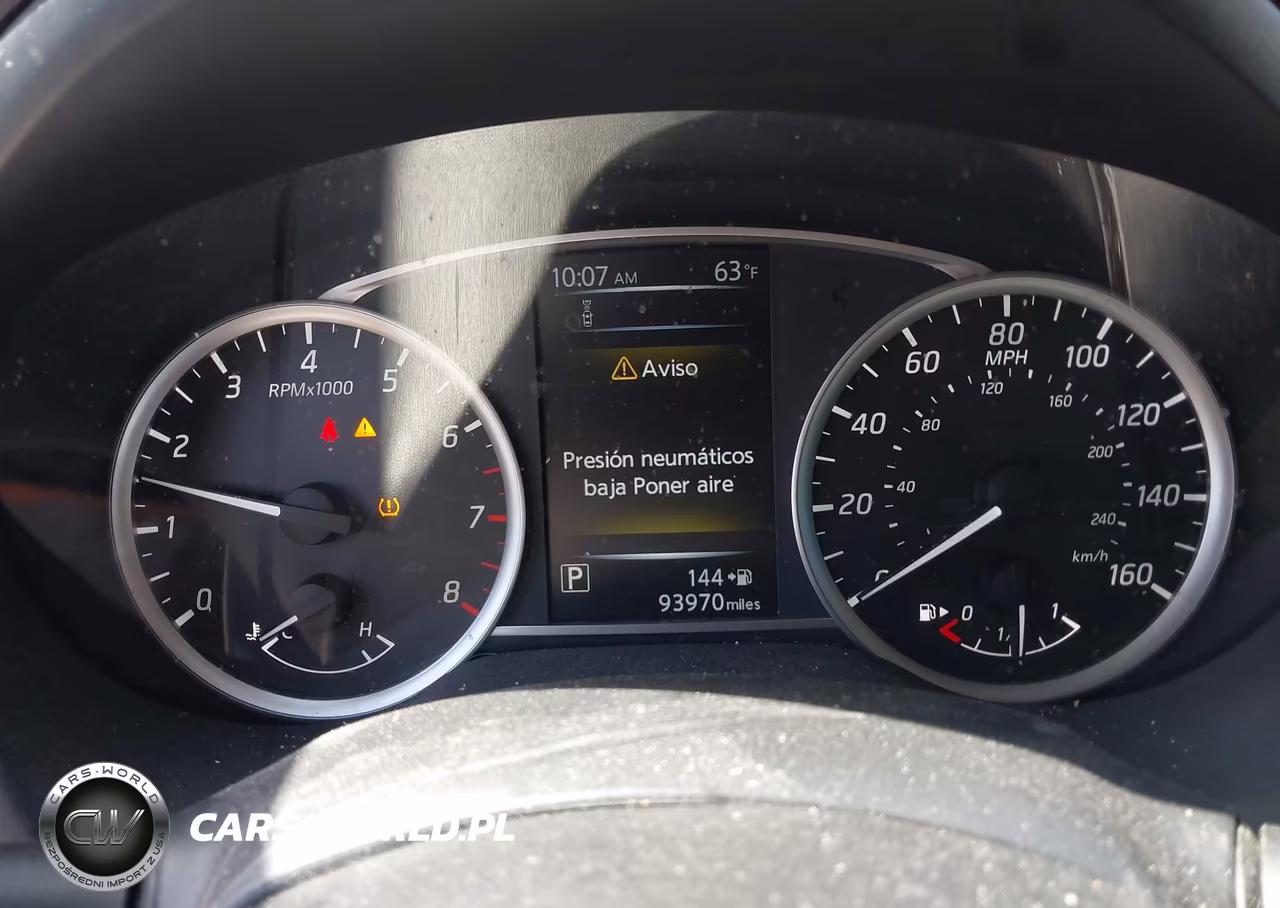 2018 Nissan Sentra S VIN:3N1AB7AP9JY329213 - 7