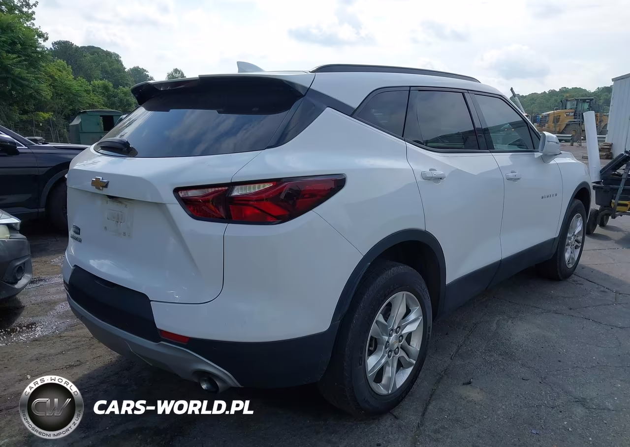 2019 Chevrolet Blazer VIN:3GNKBCRS5KS686158 - 4