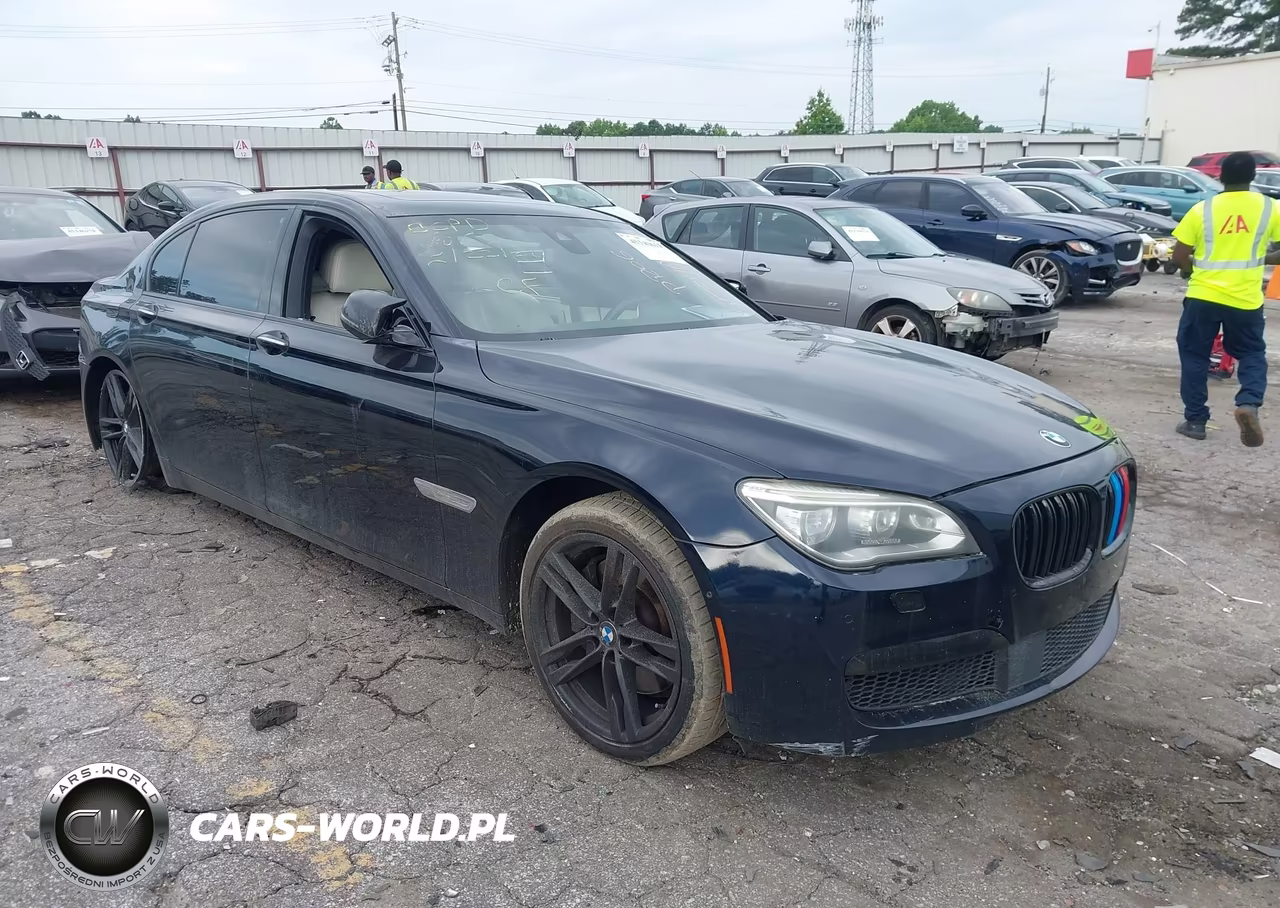 2015 BMW 750Li