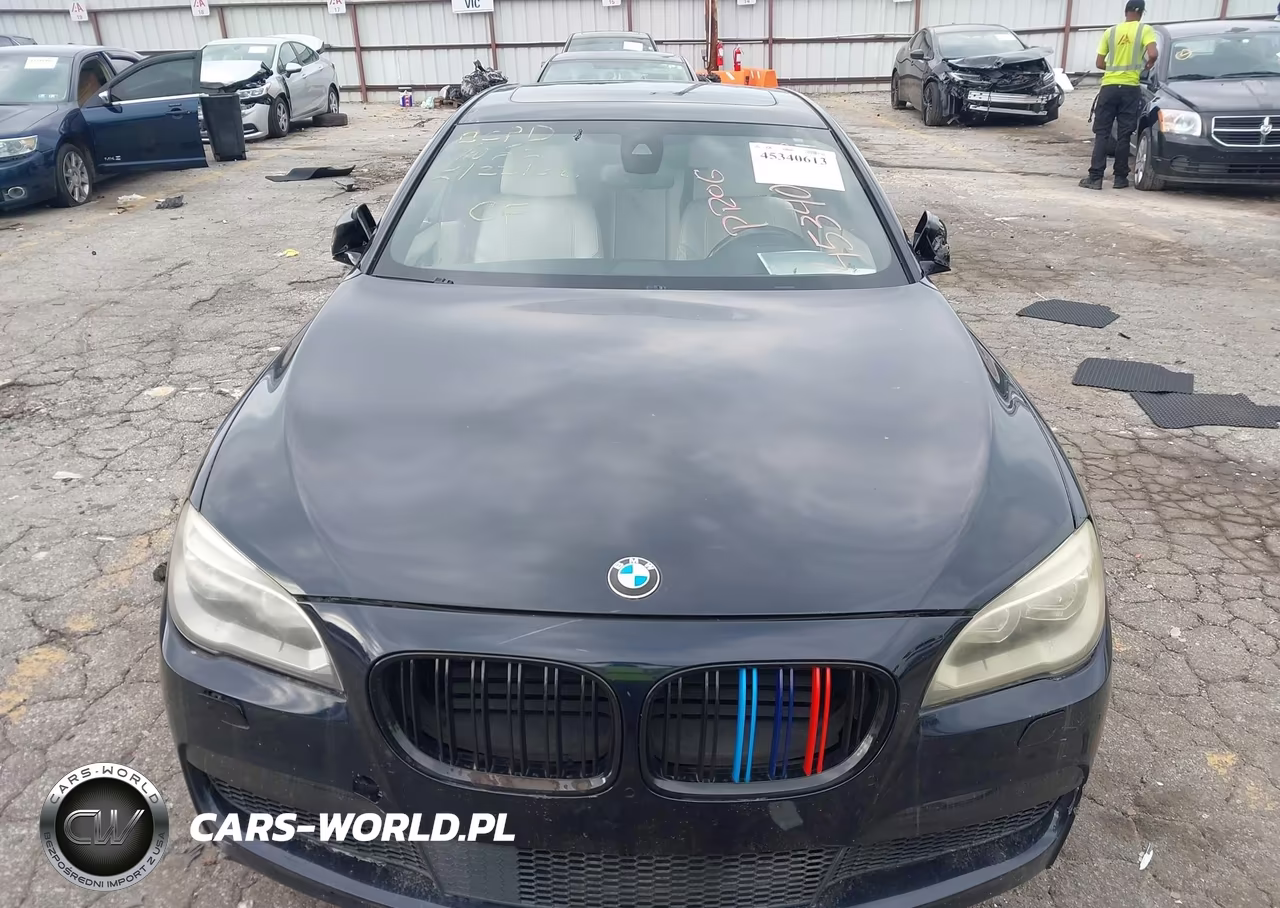2015 BMW 750Li VIN:WBAYE8C51FD781054 - 12