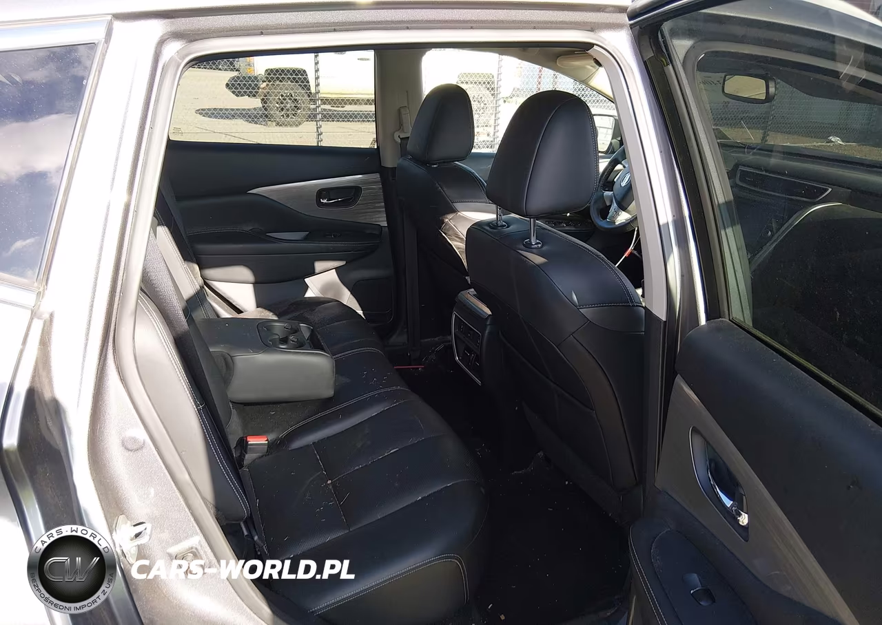 2018 Nissan Murano Platinum VIN:5N1AZ2MG9JN107528 - 8