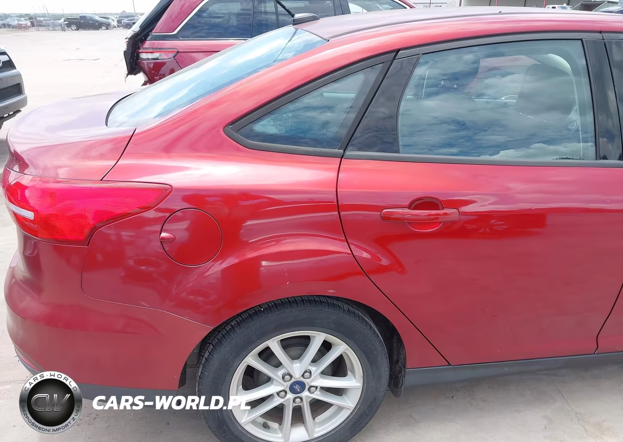 2015 Ford Focus Se VIN:1FADP3F26FL248418 - 17