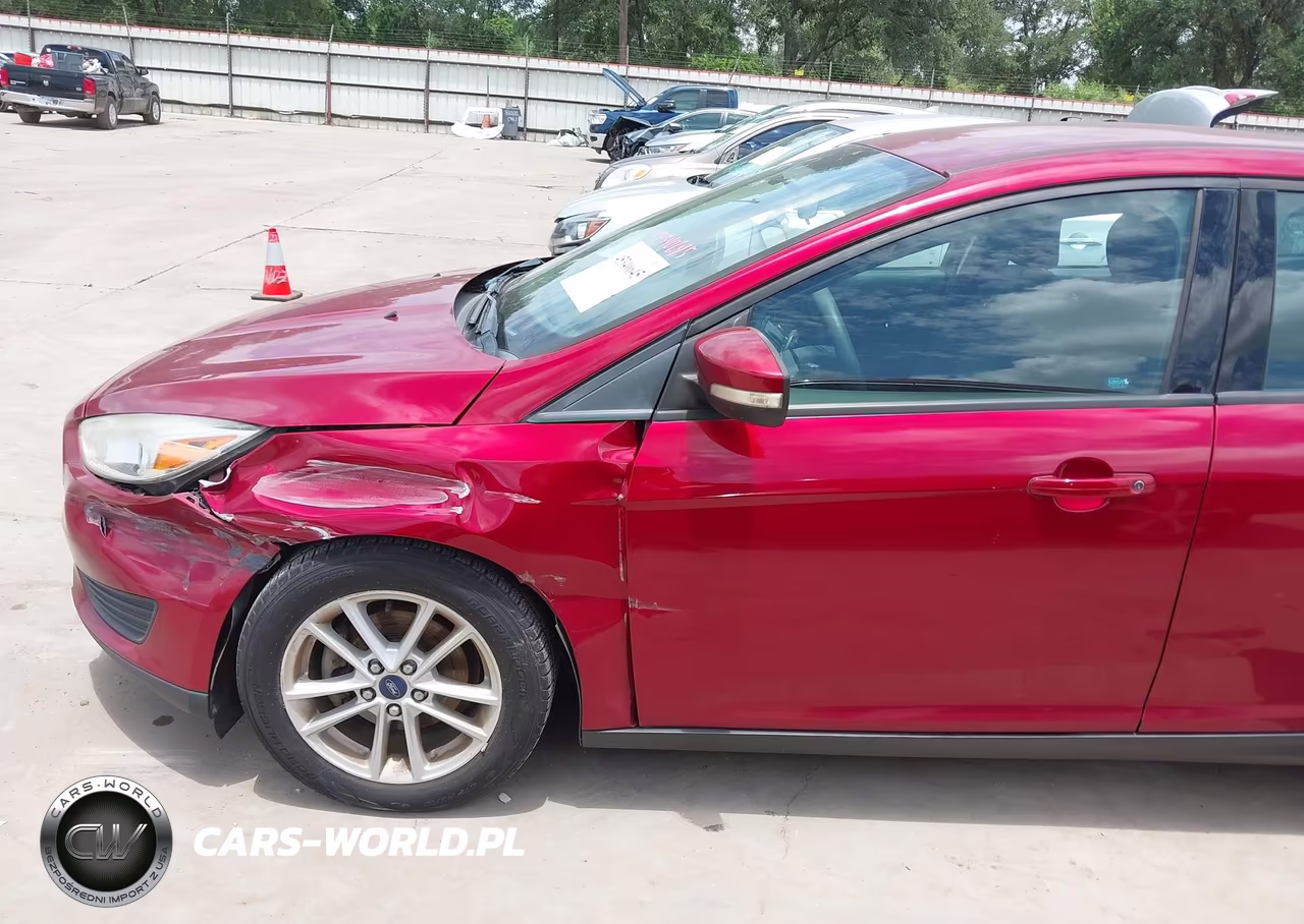 2015 Ford Focus Se VIN:1FADP3F26FL248418 - 19