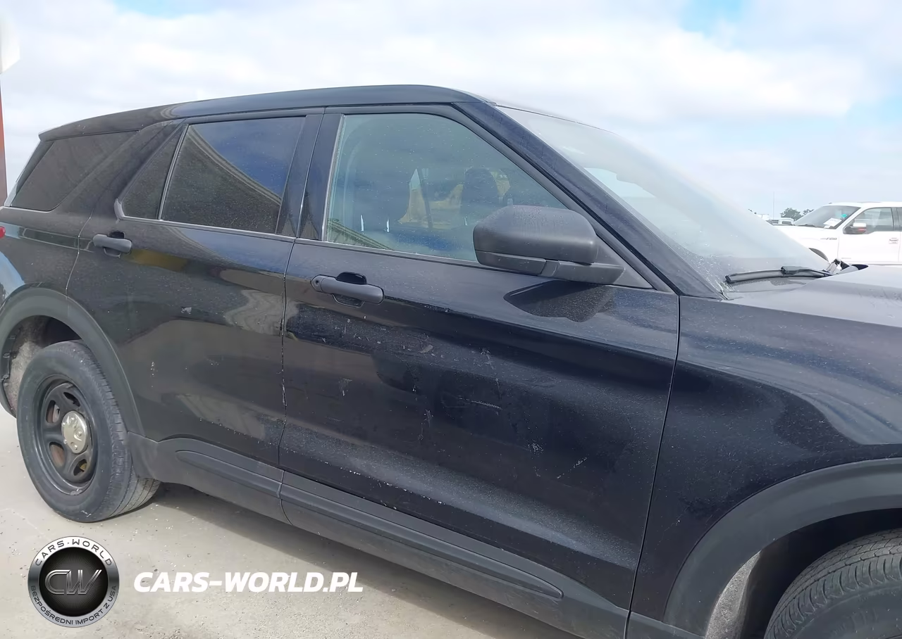2022 Ford Police Interceptor Utility VIN:1FM5K8AB2NGA31212 - 13