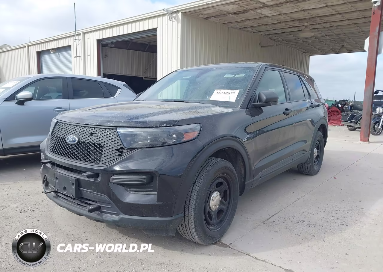 2022 Ford Police Interceptor Utility VIN:1FM5K8AB2NGA31212 - 18