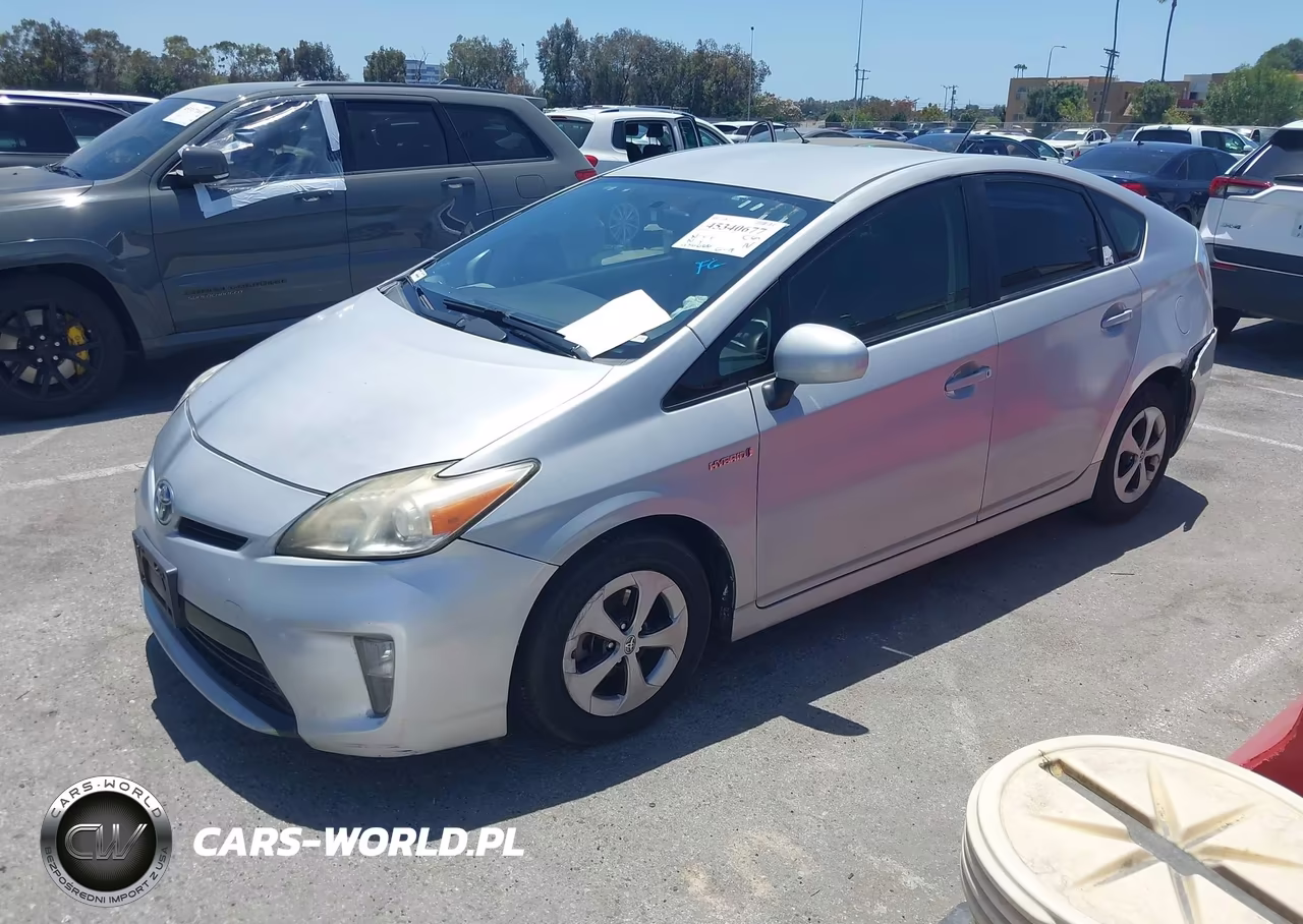 2014 Toyota Prius Two VIN:JTDKN3DU1E0381342 - 2
