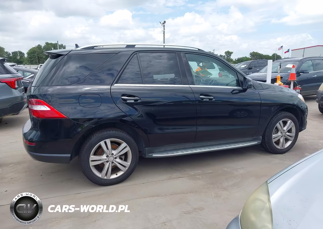 2015 Mercedes-Benz Ml 350 VIN:4JGDA5JB4FA463298 - 13